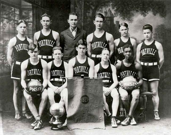 1920/1927-Basketball-Champs-725x572.jpg