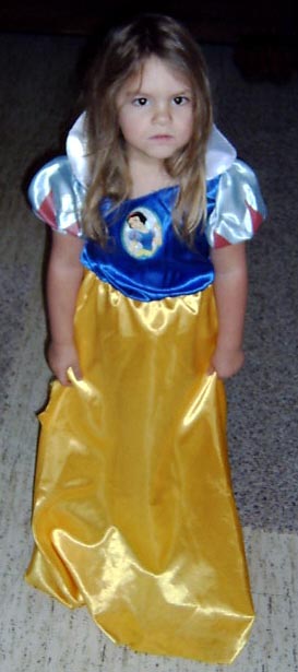 snowwhitej.jpg